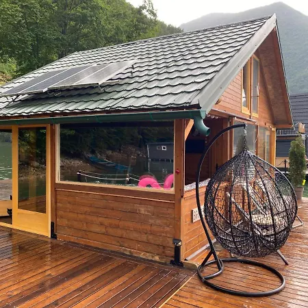 Lejlighed Viridian Three Boathouse Micah, Perucac