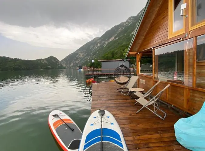 Viridian Three Boathouse Micah, *