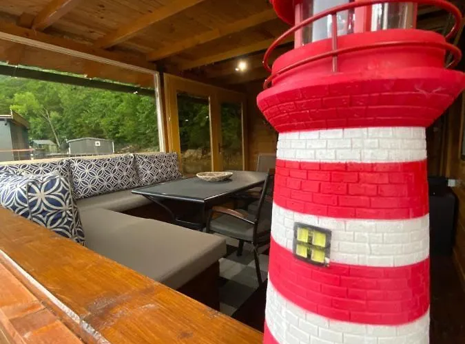 Viridian Three Boathouse Micah, Apartament *